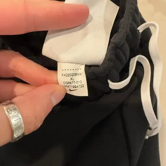 Nike Big Girl Icon Clash Fleece Jogger Sweatpants Girls XL Athleisure Loungewear - Picture 6 of 8